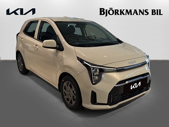 Kia Picanto 3 of 17