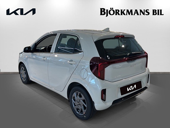 Kia Picanto 6 of 17