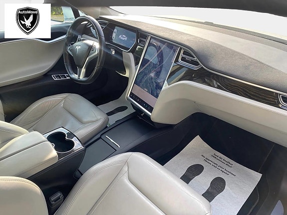 Tesla Model S 10 of 12