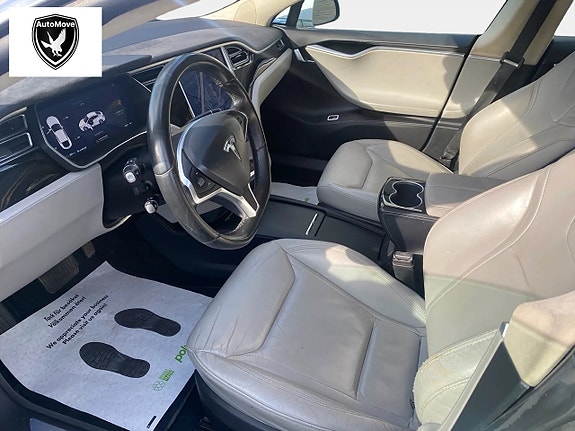Tesla Model S 9 of 12