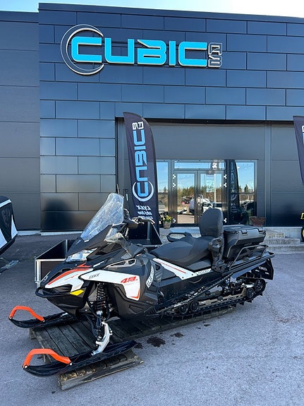 Lynx 49 Ranger ST 900 ACE Momsad *Köp online*