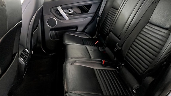 Land Rover Discovery Sport 21 of 26