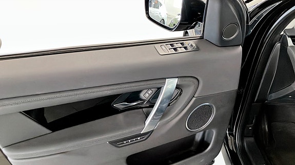 Land Rover Discovery Sport 11 of 26