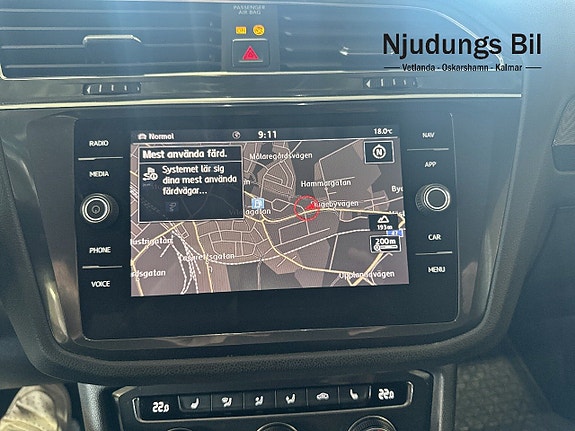Volkswagen Tiguan Allspace 4 of 5