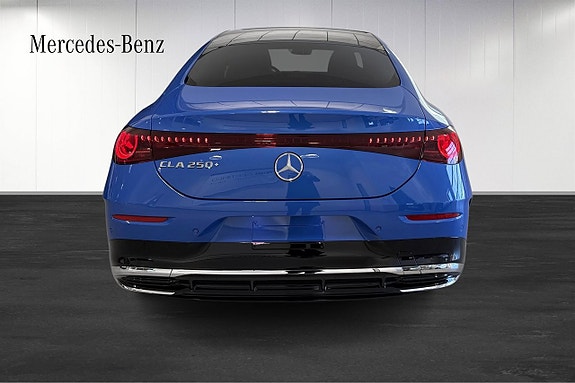 Mercedes-Benz CLA250+ 5 of 9