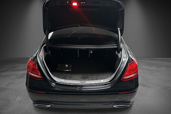 Mercedes-Benz E450 7 of 30