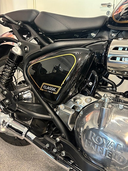 Royal Enfield Classic 650 4 of 5