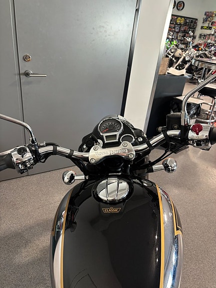 Royal Enfield Classic 650 6 of 6