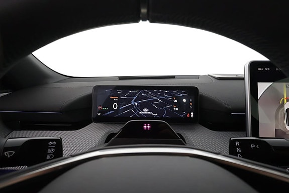 Polestar 4 12 of 19