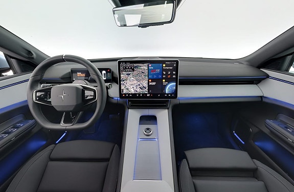 Polestar 4 8 of 19