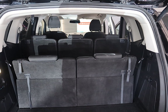 Ford S-MAX 27 of 30