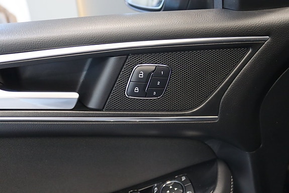 Ford S-MAX 20 of 30