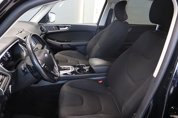 Ford S-MAX 18 of 30