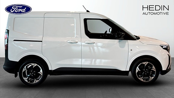 Ford E-Courier 6 of 9