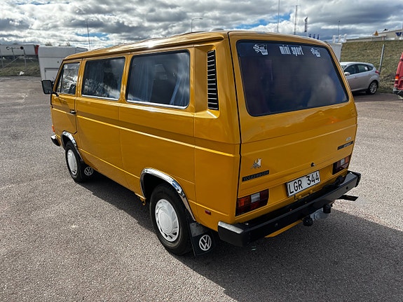 Volkswagen Transporter 5 of 5