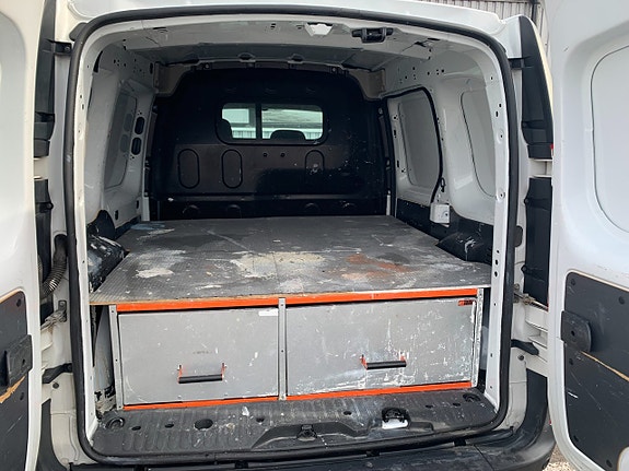 Renault Kangoo Express 13 of 15