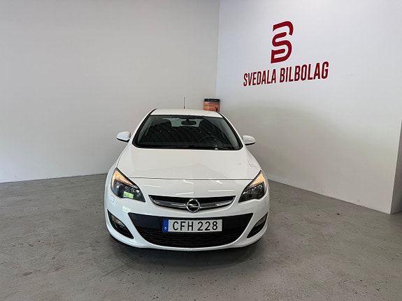 Opel Astra 2 of 5