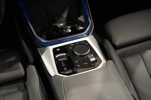 BMW X3 13 of 18