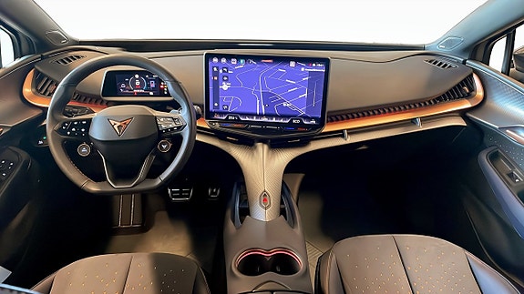 Cupra Tavascan 10 of 18
