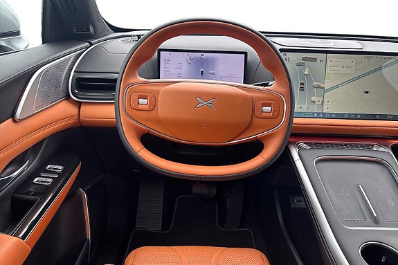 XPeng G9 11 of 24