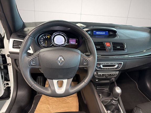 Renault Megane 13 of 22