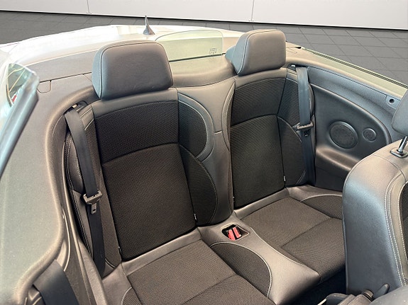 Renault Megane 16 of 22
