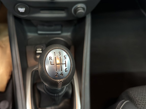 Renault Megane 14 of 22