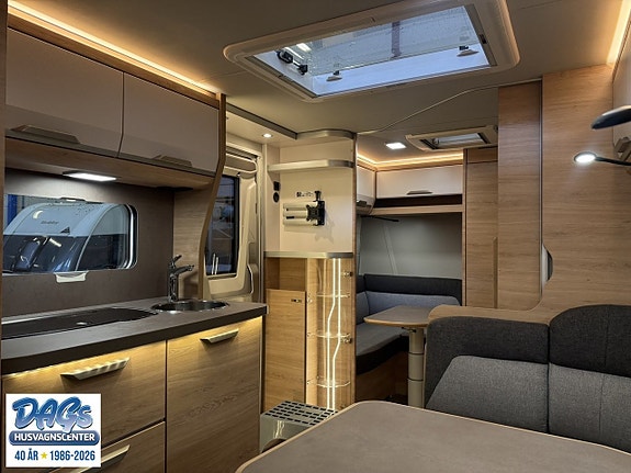 Knaus Südwind 650 FSK 60 Years 13 of 18
