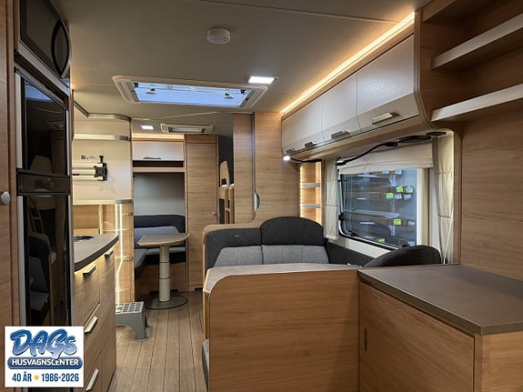 Knaus Südwind 650 FSK 60 Years 12 of 18