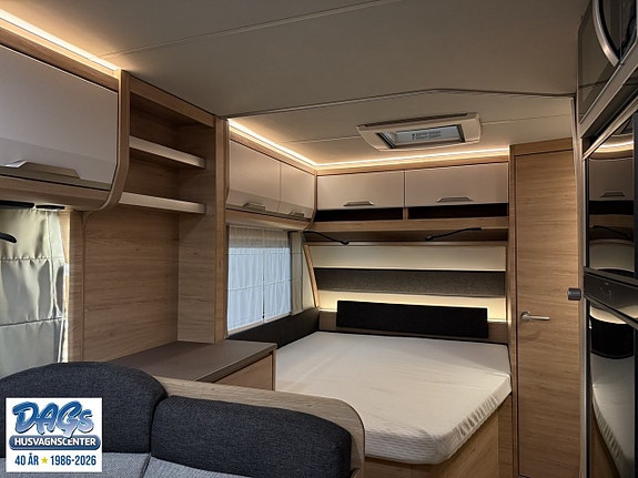 Knaus Südwind 650 FSK 60 Years 15 of 18