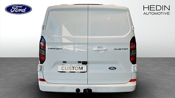 Ford Custom 7 of 10