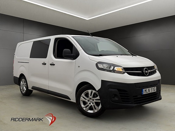 Opel Vivaro-e 3 of 30