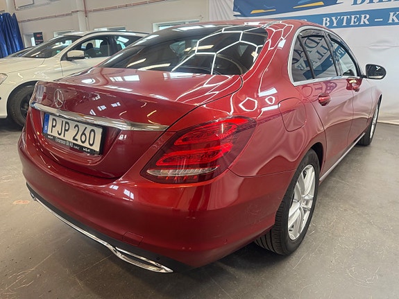 Mercedes-Benz C250 d 8 of 28