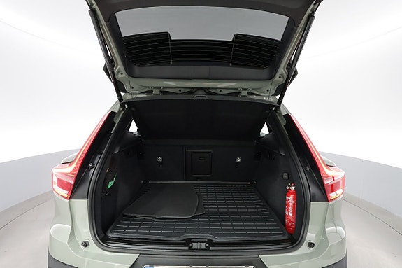 Volvo XC40 26 of 27