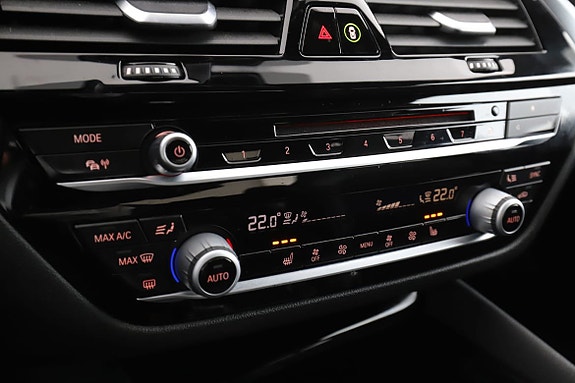 BMW 530e 25 of 30