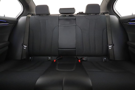 BMW 530e 16 of 30