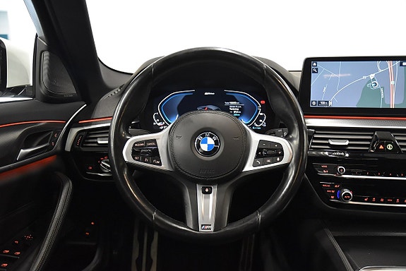 BMW 530e 3 of 19