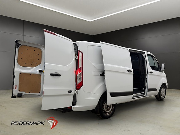 Ford Transit Custom 10 of 30