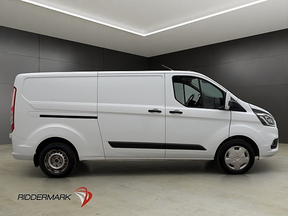 Ford Transit Custom 2 of 30