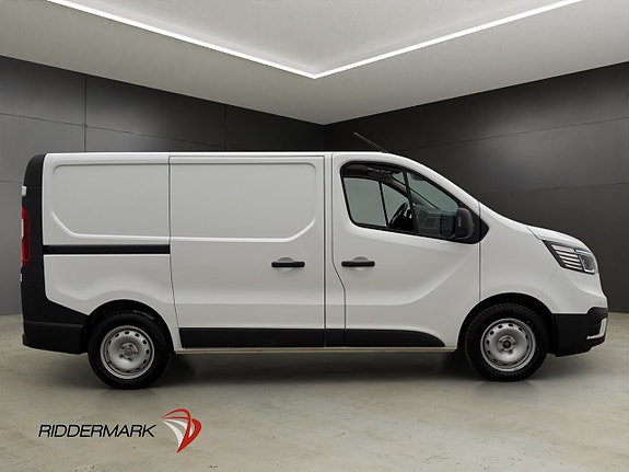 Renault Trafic 2 of 5
