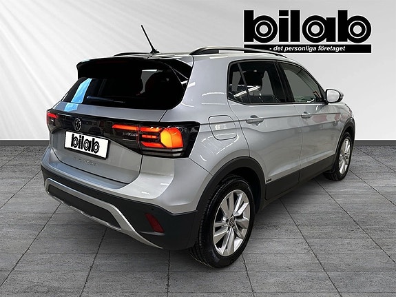 Volkswagen T-Cross 6 of 9