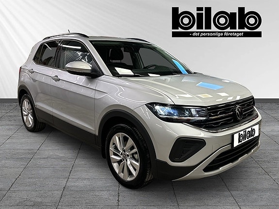 Volkswagen T-Cross 4 of 9