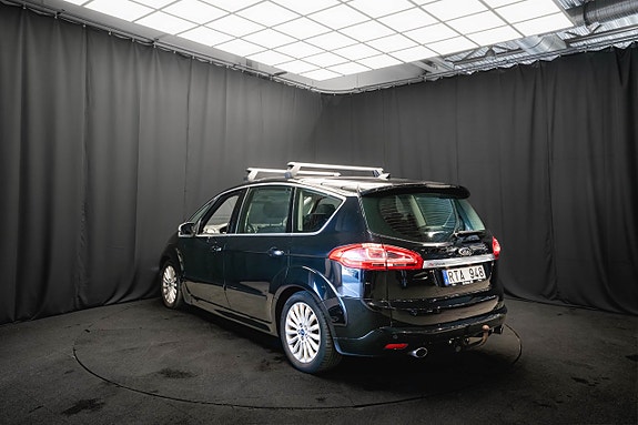 Ford S-MAX 9 of 24