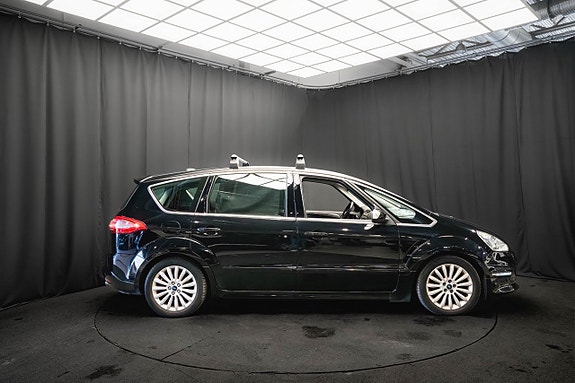 Ford S-MAX 6 of 24
