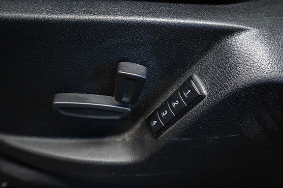 Ford S-MAX 17 of 24