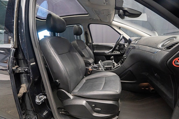 Ford S-MAX 19 of 24