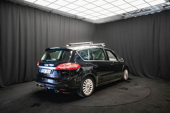 Ford S-MAX 7 of 24