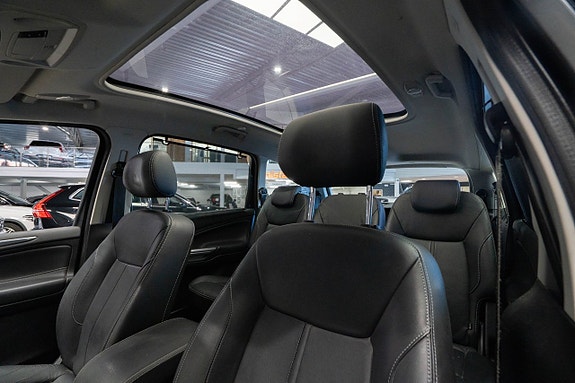 Ford S-MAX 13 of 24