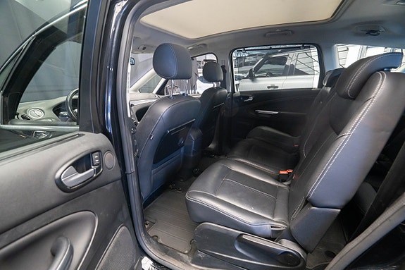 Ford S-MAX 20 of 24