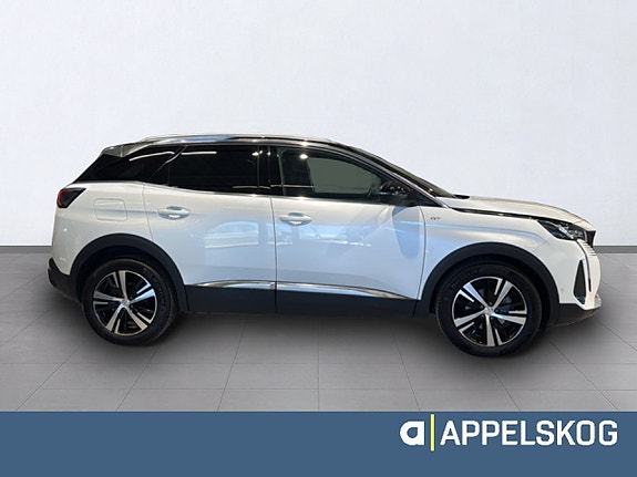 Peugeot 3008 4 of 5